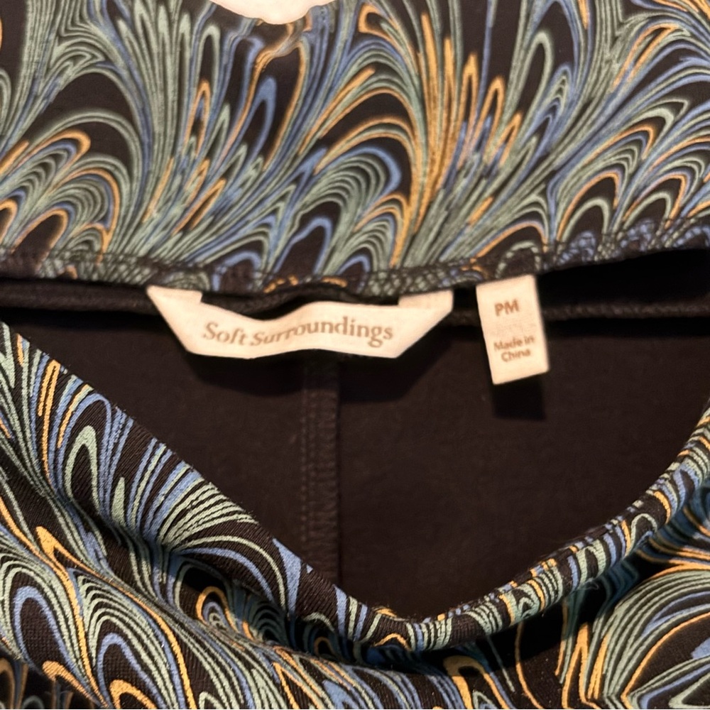 Soft Surroundings NWOT Peacock Print Pants - Picture 4 of 7